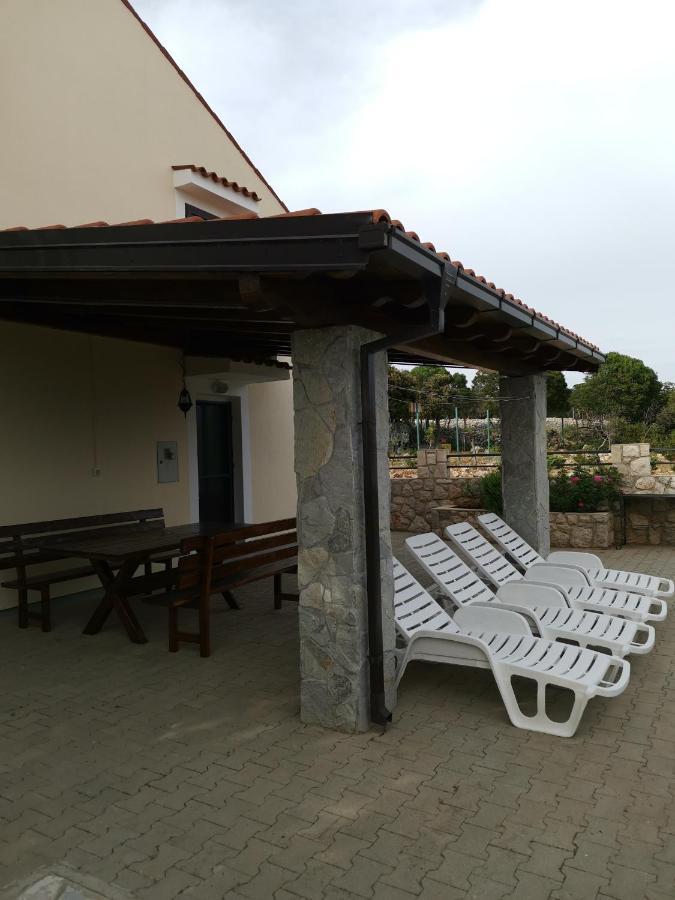 Apartman Kornu Veli Losinj Exterior photo